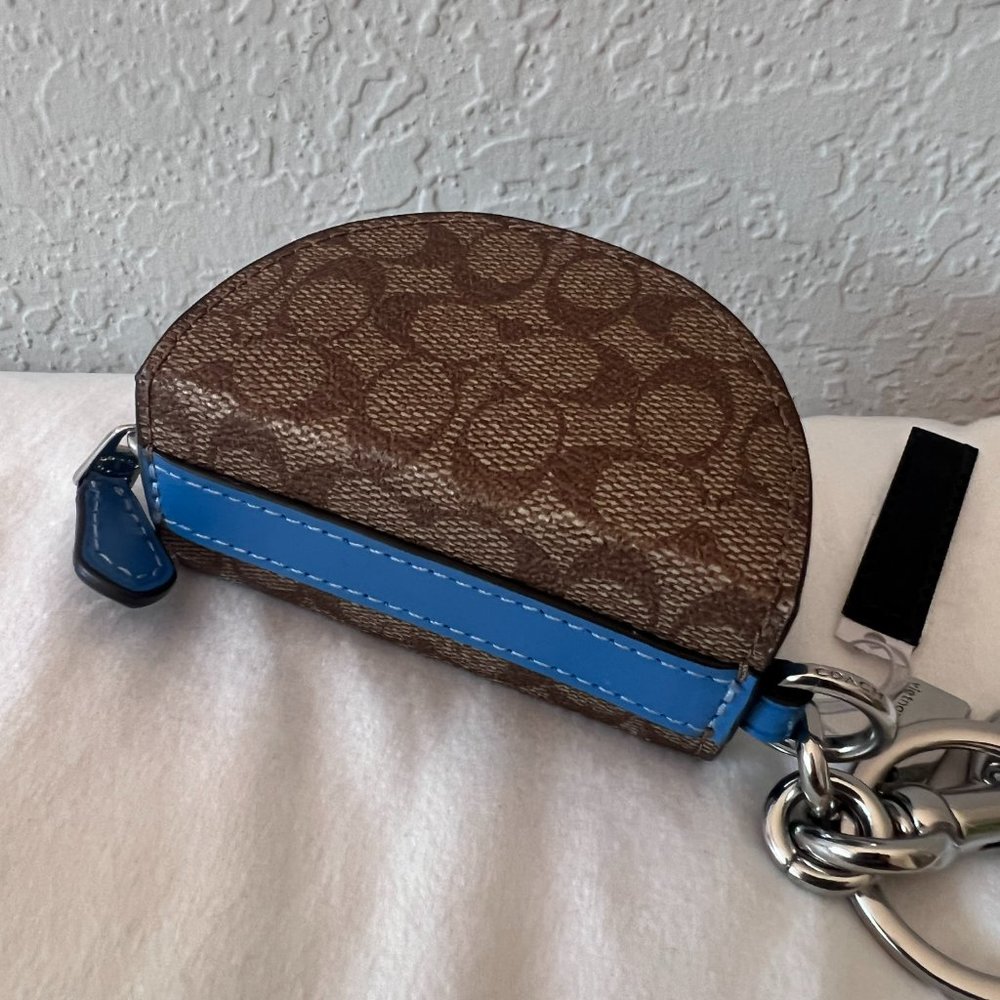 COACH Mini Half Moon Bag Charm In Signature Canvas ck151 - Picture 4 of 7